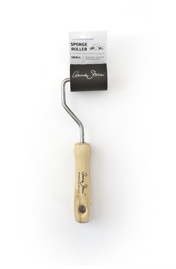 Image of an Annie Sloan sponge roller size small